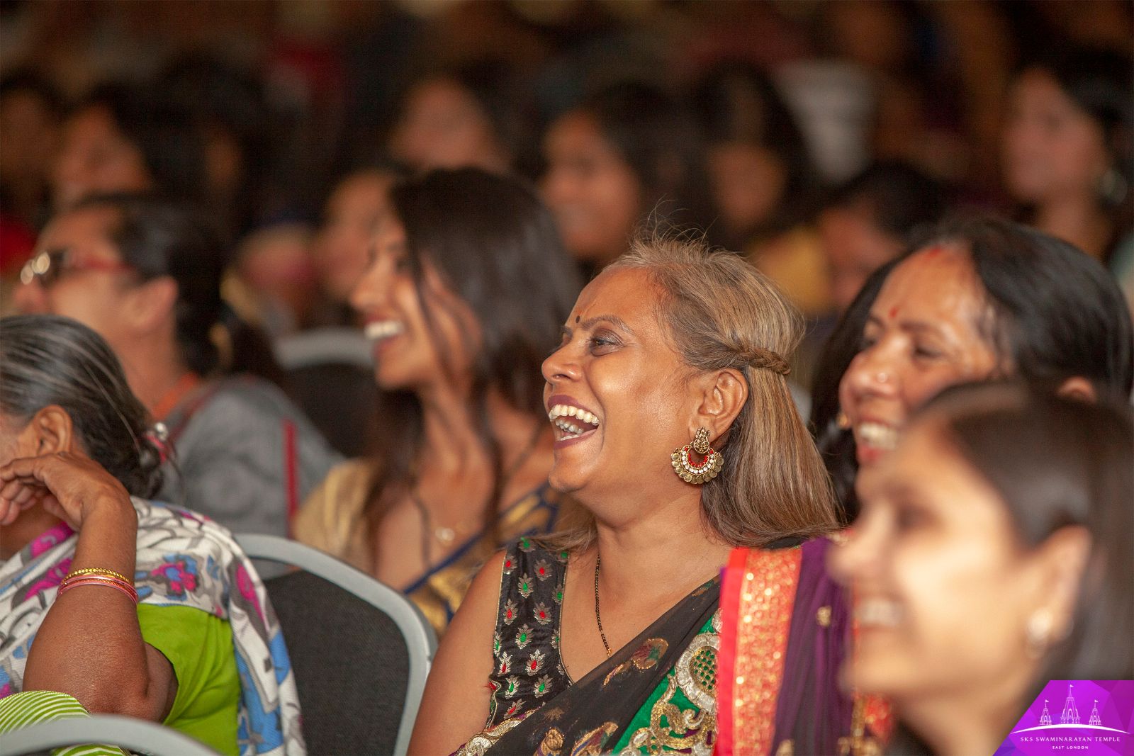 ©1987-2017 SKS Swaminarayan Temple East London